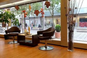 loom hairstyle + Kosmetik Esslingen