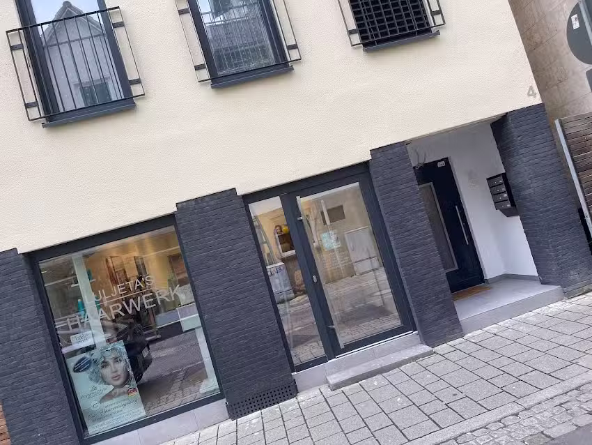 LULJETA&rsquo;S HAARWERK