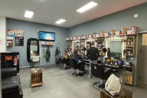 Lux Barber (Der Friseur)