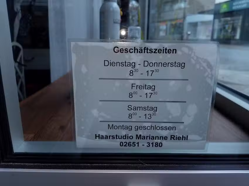 M. Riehl Friseursalon