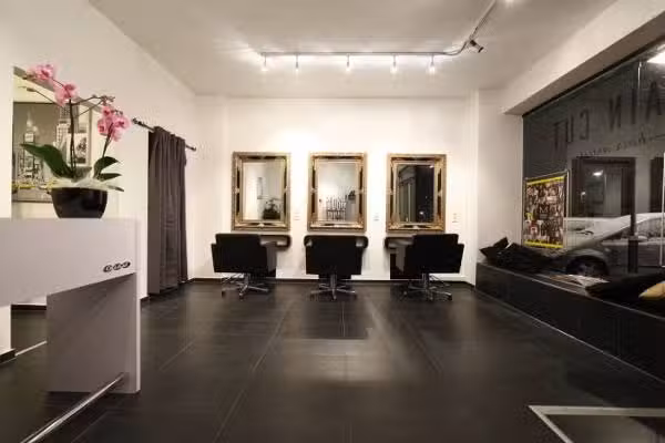 Main Cut &ndash; hair artist