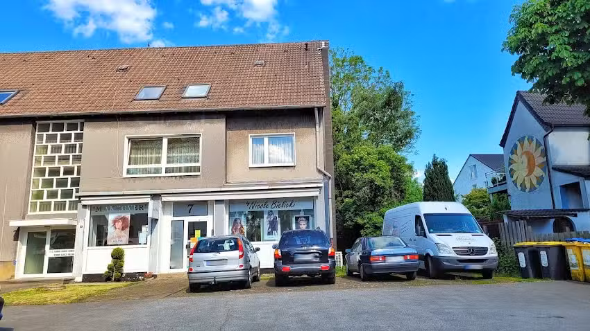 Makeover by Nicole Bielicki