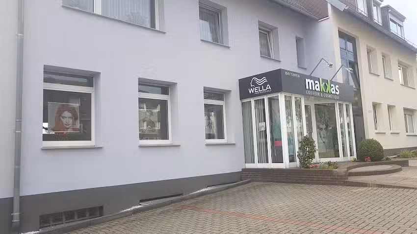 Makkas Friseur u. Kosmetik