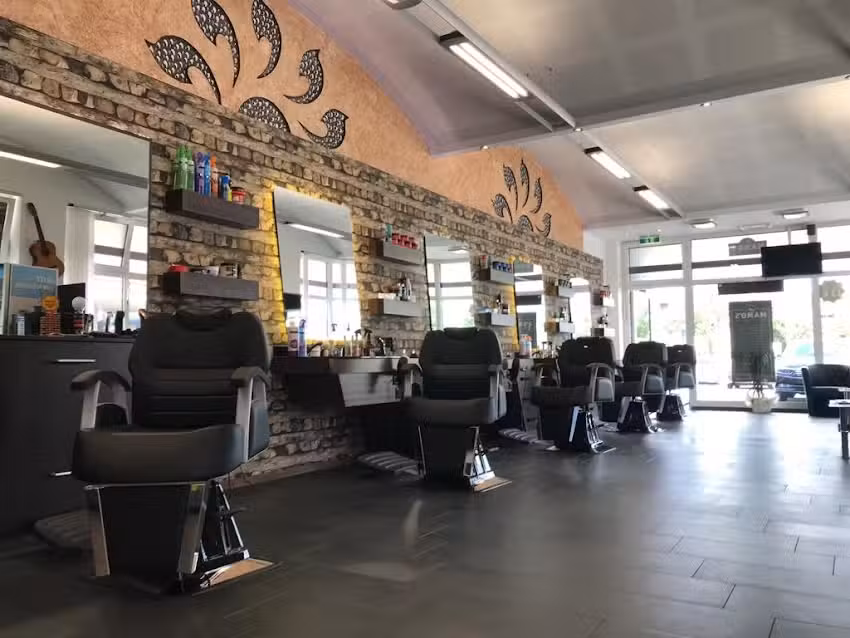 Mamo&rsquo;s Barbershop