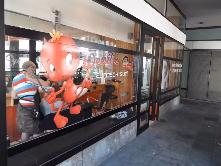 Manuela Brunner Devils Cut