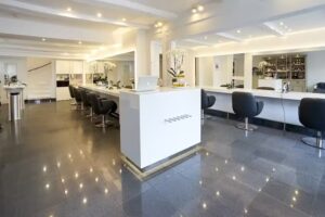 Martin Benedek Friseurmeister Olaplexsalon