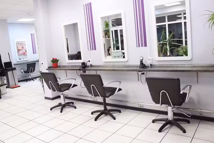 Mc Hair Friseur by Judy Chemnitz