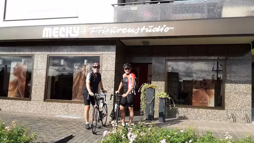 Meckys Frisurenstudio