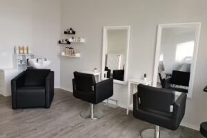Melou Friseur & Make-up Artist