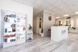 Milad Barber und Hairstylist (Friseursalon )
