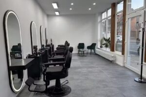 Milo&acute;s Hairlounge