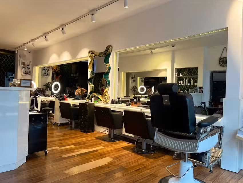 Mio Hair, Mitten in Ottensen