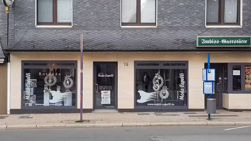 Moda Capelli da Marcello In Cronenberg