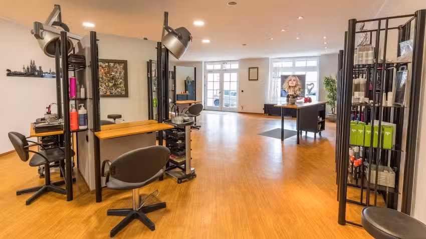 Mode-Friseur N&uuml;cken