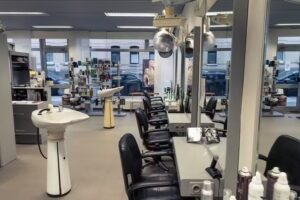 Modefriseur R&uuml;ffer