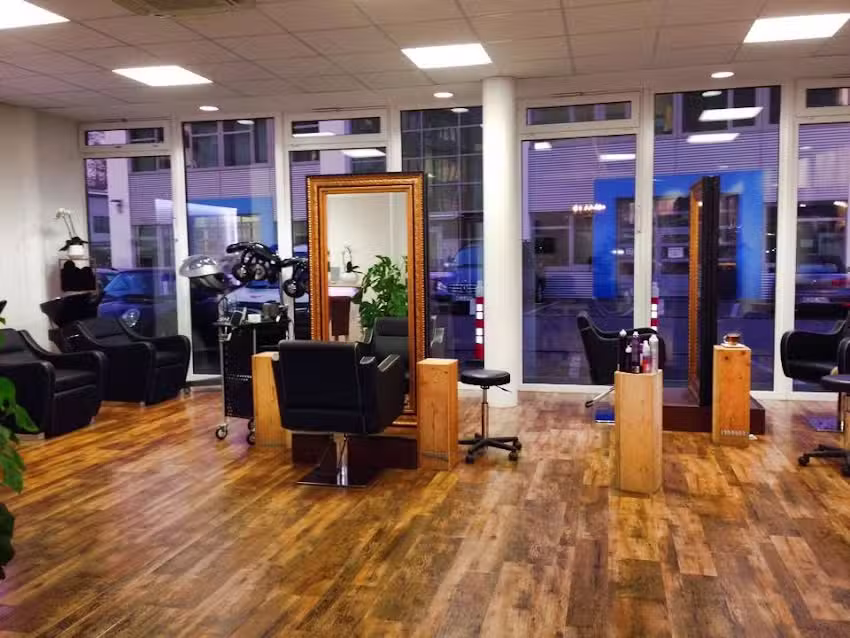 Mona & Co HAARATELIER Kaarst