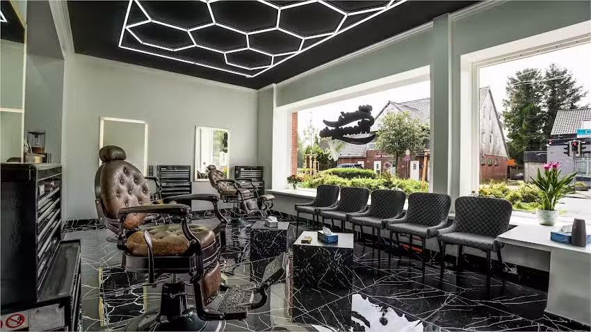 Monti&rsquo;s Haarstudio
