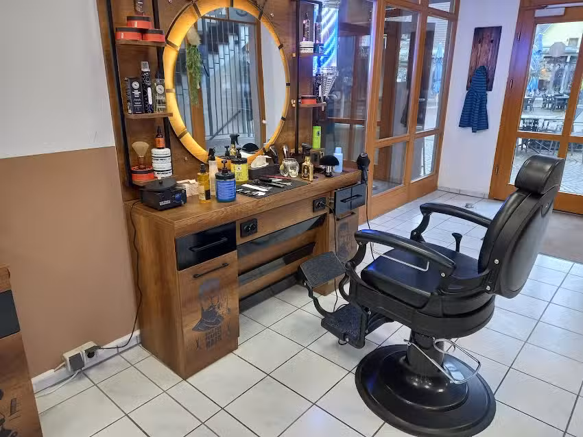 Mo&lsquo;s Barbershop
