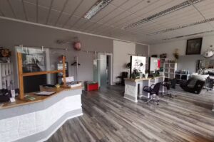 Mr&Mrs‏ Beauty Barber & Friseur Salon