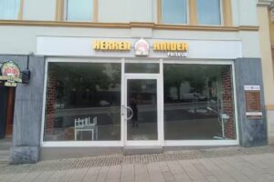 Mr. &Ouml;zi Herren und Kinderfriseur