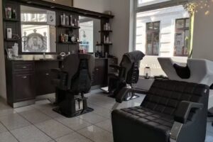 Muhavi’s Barbershop