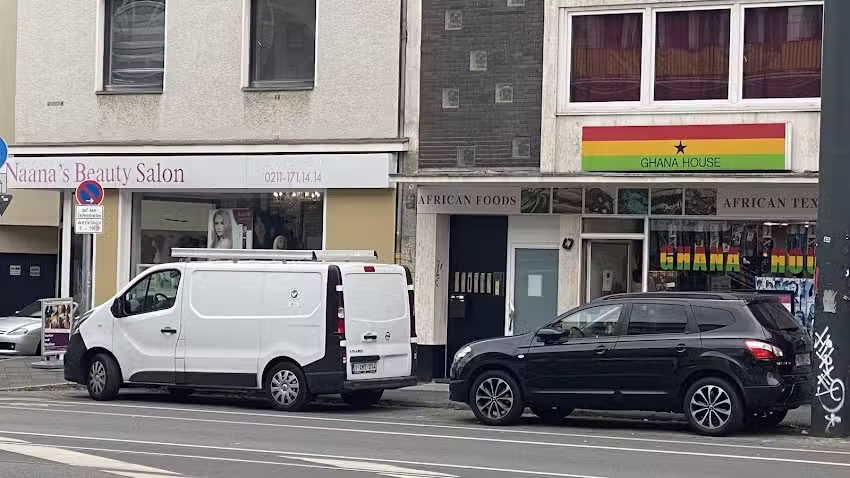 Naana&rsquo;s Beauty Salon