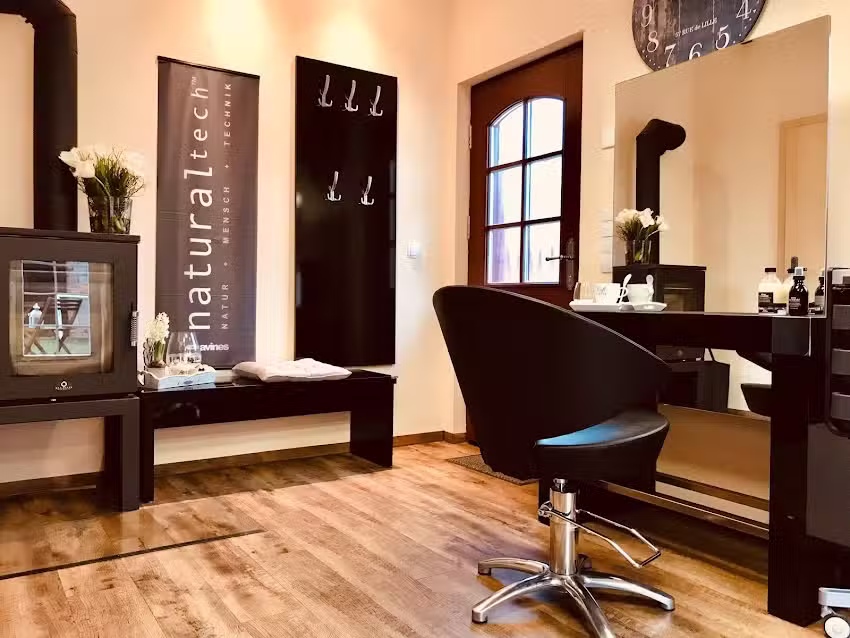 Nancy Po&szlig;ling Friseurmeisterin