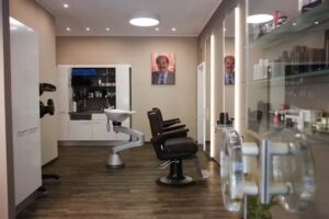 Nathalie Hartmann &ndash; Friseur W&uuml;rzburg / Spezialist f&uuml;r Haarfarben + Str&auml;hnen und Locken