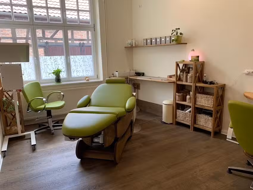 Naturfriseur & Haar-Energetikerin Astrid Freier