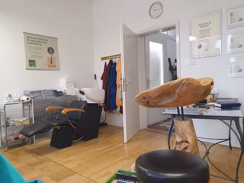 Naturfriseur Rebecca Scheck