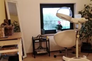 Naturfrisörin Stefanie Malik