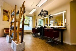 Naumann&acute;S Dein Friseurgesch&auml;ft Inhaberin Stefanie Naumann