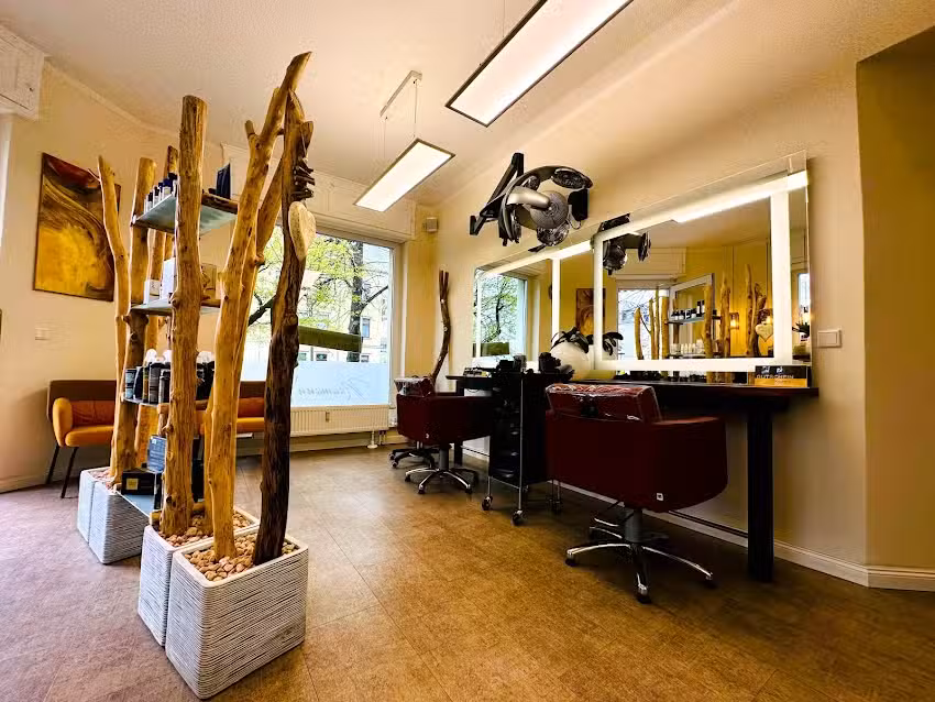 Naumann&acute;S Dein Friseurgesch&auml;ft Inhaberin Stefanie Naumann