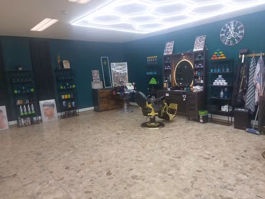 New Style Haircut Barber