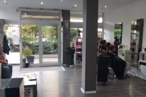 NEZI &ndash; Aus Liebe Zum Haar