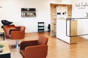 Nicole Kausler Hair by Nature