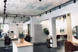 NN Nina Neguse Friseurhandwerk