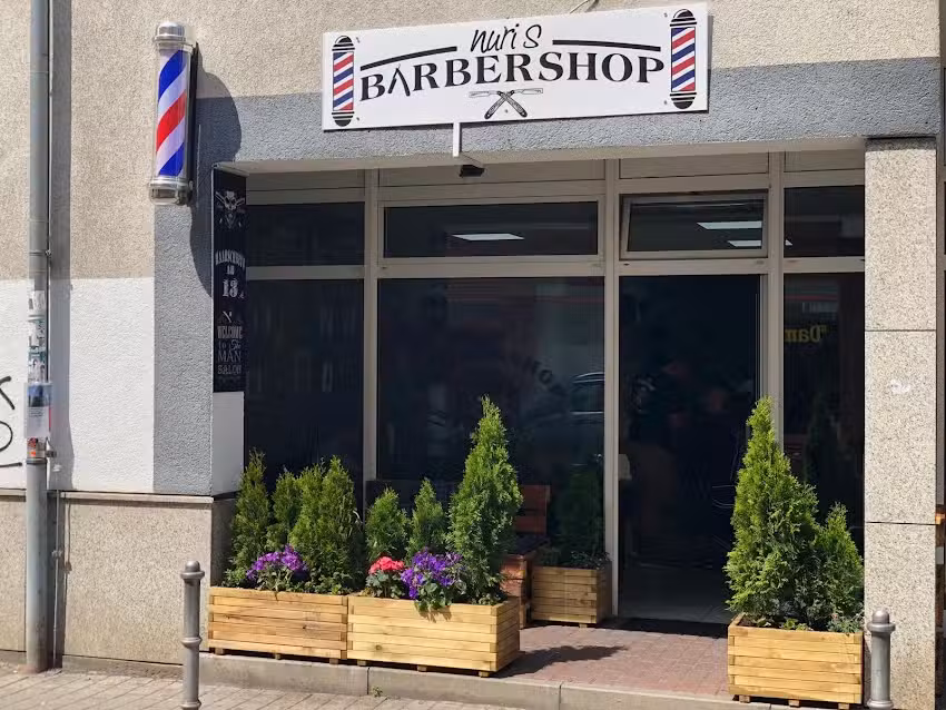 Nuri&rsquo;s Barbershop