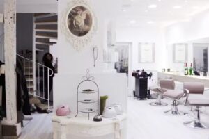 Pracht &ndash; Das Frisurenzimmer | Friseursalon Wiesbaden