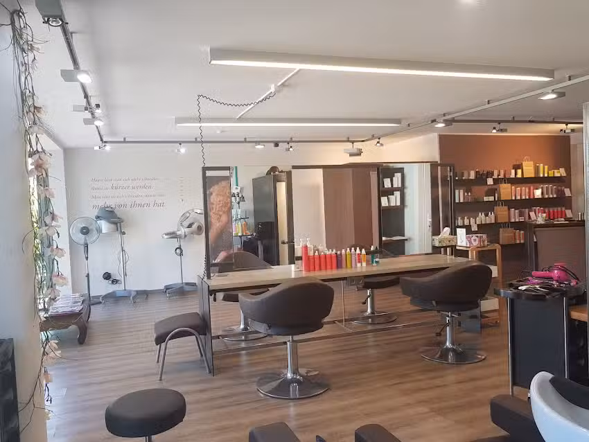 PRIMOPIANO salon lucia