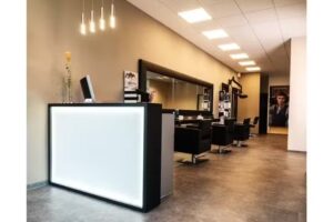 Pure Hairstyle UG Friseure | M&uuml;nchen