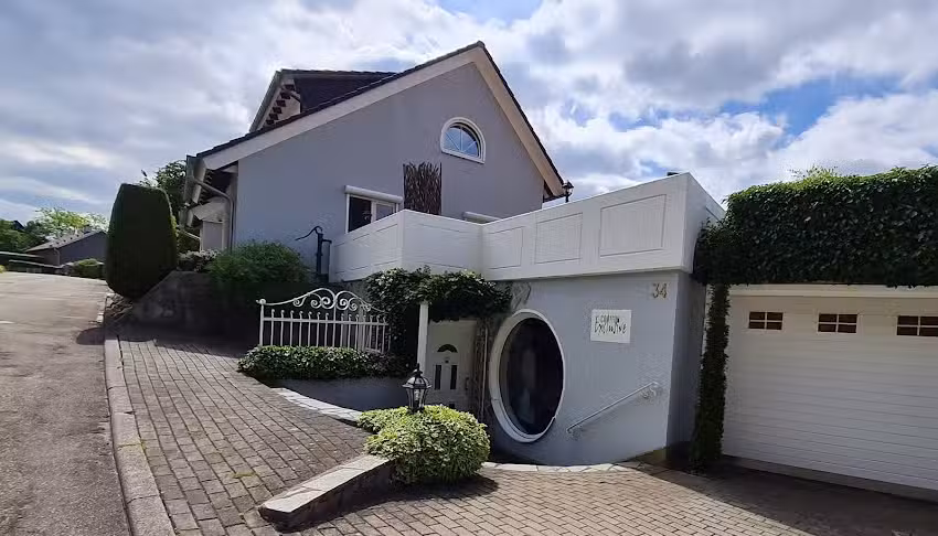 Rheinberger, G.- Coiffeur Exclusive