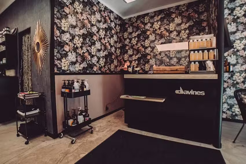 Ruby & Ashley King &ndash; Friseursalon &ndash; Kingofhair