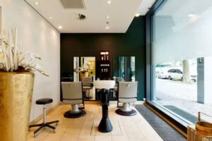 Sabrien Shalaby La Biosthetique Friseur