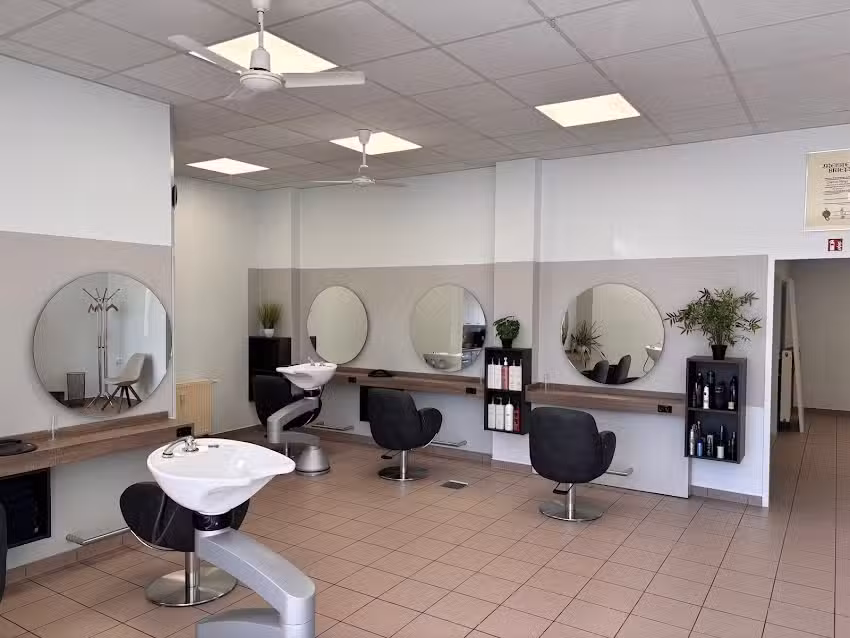 Sabrina&rsquo;s Haarstudio