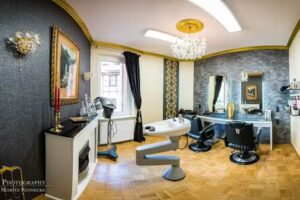 Salon Alexander Holz
