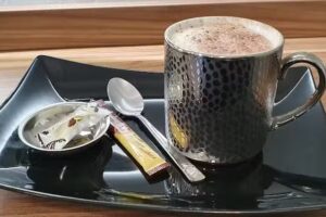 SALON B &ndash; Alexander Brakopp u. Nadine Binder GbR