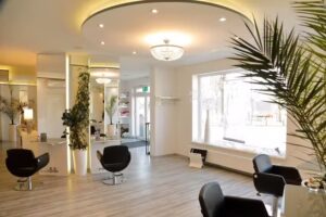 Salon Bartholom&eacute; Oberkr&auml;mer