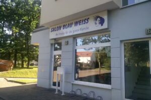 Salon Blau-Wei&szlig;