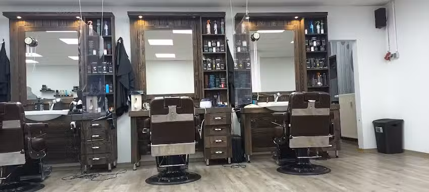Salon Chaarisma Moordorf